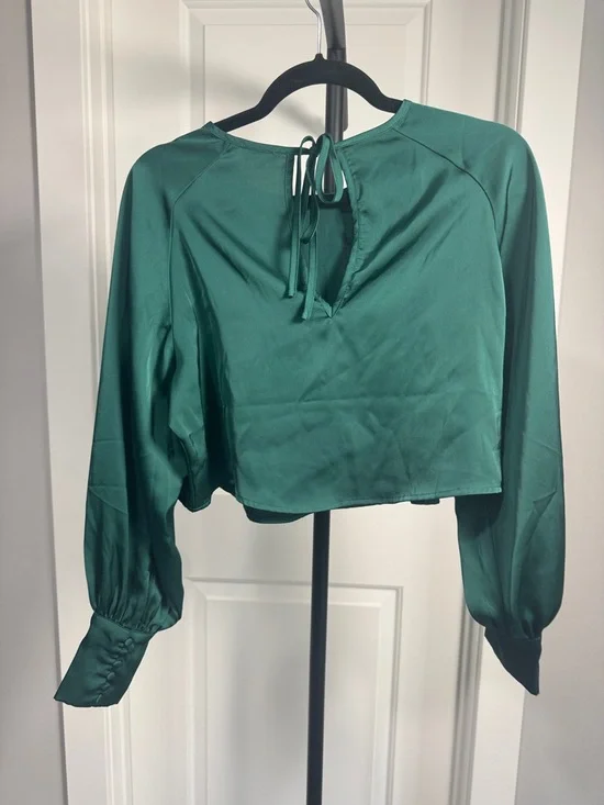 Francesca's Collections Emerald Green Satin Tie-Back Blouse - Picture 3 of 4